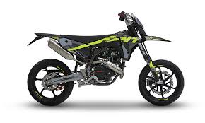 Fantic XMF125 Performance
